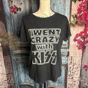 Vintage Canvas black Mineral Wash Kiss Tshirt New in Package, size small , med